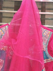 Pink Sequin Detail Dupatta