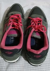 Grey-pink Sports Shoes