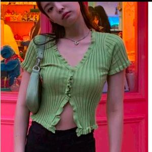 💥PRICE DROP💥Blackpink Jennie Green Crop Top