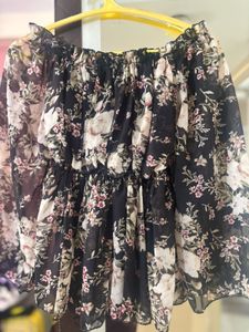 Floral Off-Shoulder Top