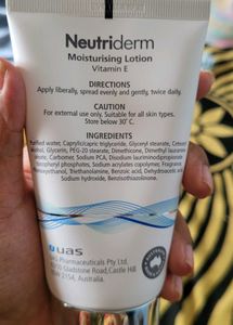 [Price Reduced] Neutriderm Moisturizing Lotion Vit