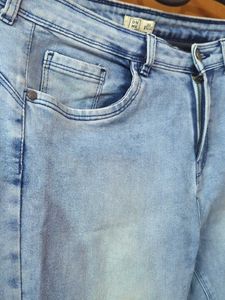 Dnmx Lightly Washed Blue Jeans