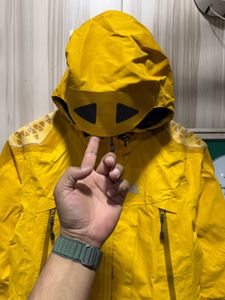 Millet Gore-Tex Pro Shell Waterproof Hooded Jacket