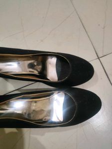 Stylish Black Heels