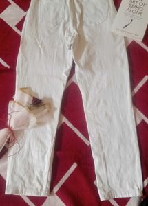 Susan White Straight Jeans