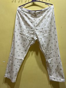 Avaasa Regular Fit Straight Pant Size XXL