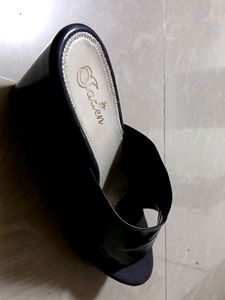 High Heels From America For Your Parties