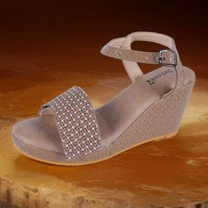 Wedges With multi-styling Straps
