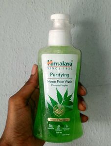 Himalaya Purifying Neem Face Wash