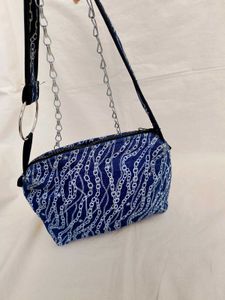 Sling Bag