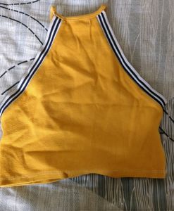 Perfect Crop Top For Casual Wear