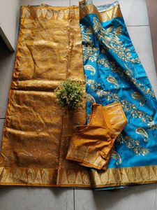 New saree with unused blouse piece