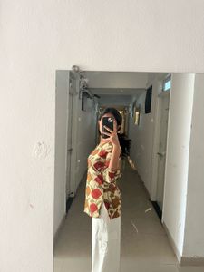 Floral Print 3/4 Sleeve Top