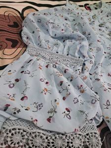 Beautiful Printed Design Top 💟