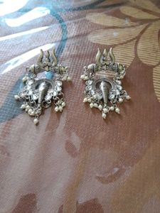 Silver Tone Elephant Earrings