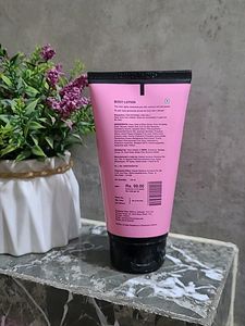 Sparkle Body Lotion By Zudio