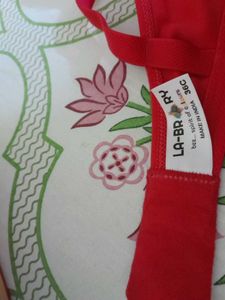 RuBy LA-BRARY  Red Bra 36C