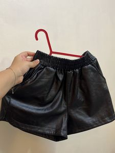 (PRICE DROP) Super Cute Leather Shorts