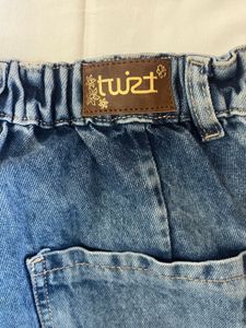 High Waisted Jeans