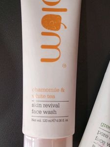 Plum Face Wash combo green tea and white te