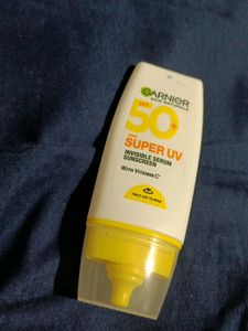 Garnier Super UV Invisible Sunscreen