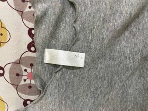 Trendy Grey Ruched Top – Stylish &amp; Comfortable
