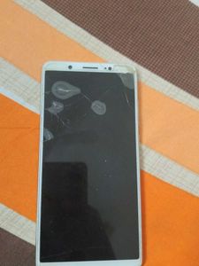 Vivo V7+