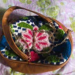 Brand New With Tag Very Stylish Seling Bag