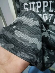 Jack &amp; Jones Sweat Shirt With Round Nake And Cap