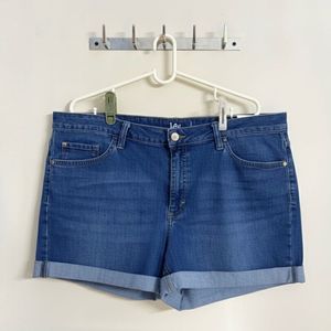 Lee Riders Midrise Bermuda Shorts | Size 44