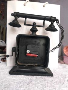 Retro Telephone Table Clock