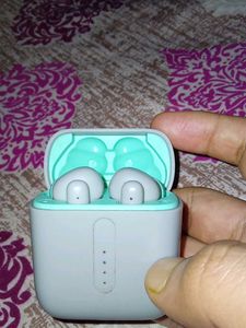 Wireless Earbuds - Mint Green Accent