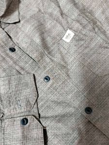 Vinto.ge Gray Button-Down Shirt