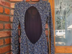 formal wear gown