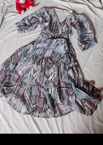 Sheer Patterned Midi Dress 👗
