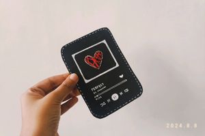 HEART THREAD CARD