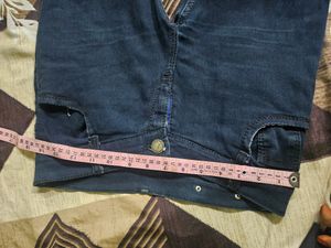 Black Jeans