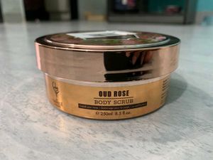 Luxury Oud Rose Body Scrub
