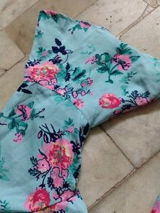 New Unused Top