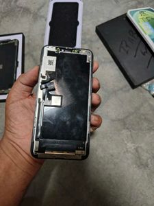 Apple 11 Pro Screen