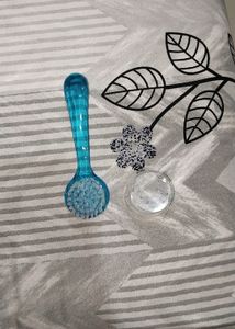FACIAL CLEANING BRUSH 🫶