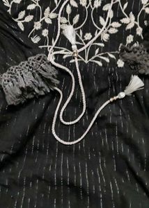 Elegant Embroidered Kurta