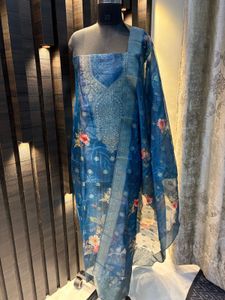 Elegant Blue Floral Print Salwar Suit