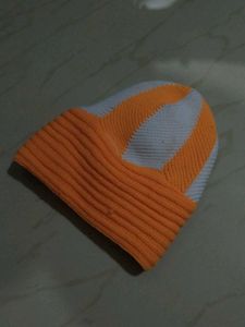 Knitted Hat &amp; Fleece Snood Set