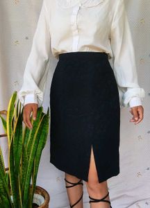 Chic Black Slit Skirt
