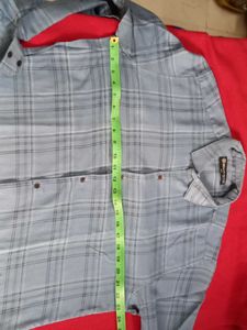 Adwyn Peter Plaid Shirt gray striped.