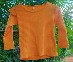 Cute mustard yellow Top