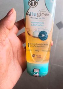 Aaha Glow Face Wash