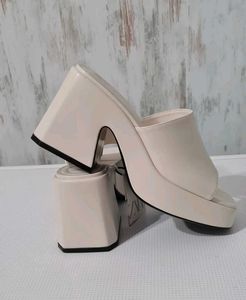 ZARA Airfit White Platform Sandals