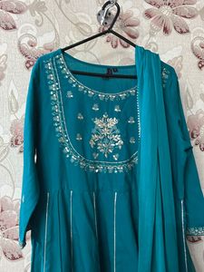 Anarkali Ishin Gown For Beautiful Girls Wear